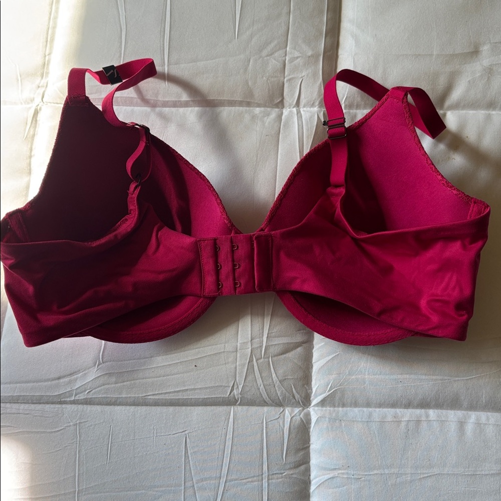 Simply Vera Vera Wang Elegant Pink Bra - Picture 3 of 4